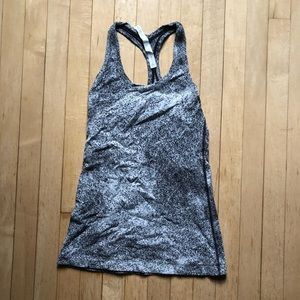 Lululemon tank. Size 6